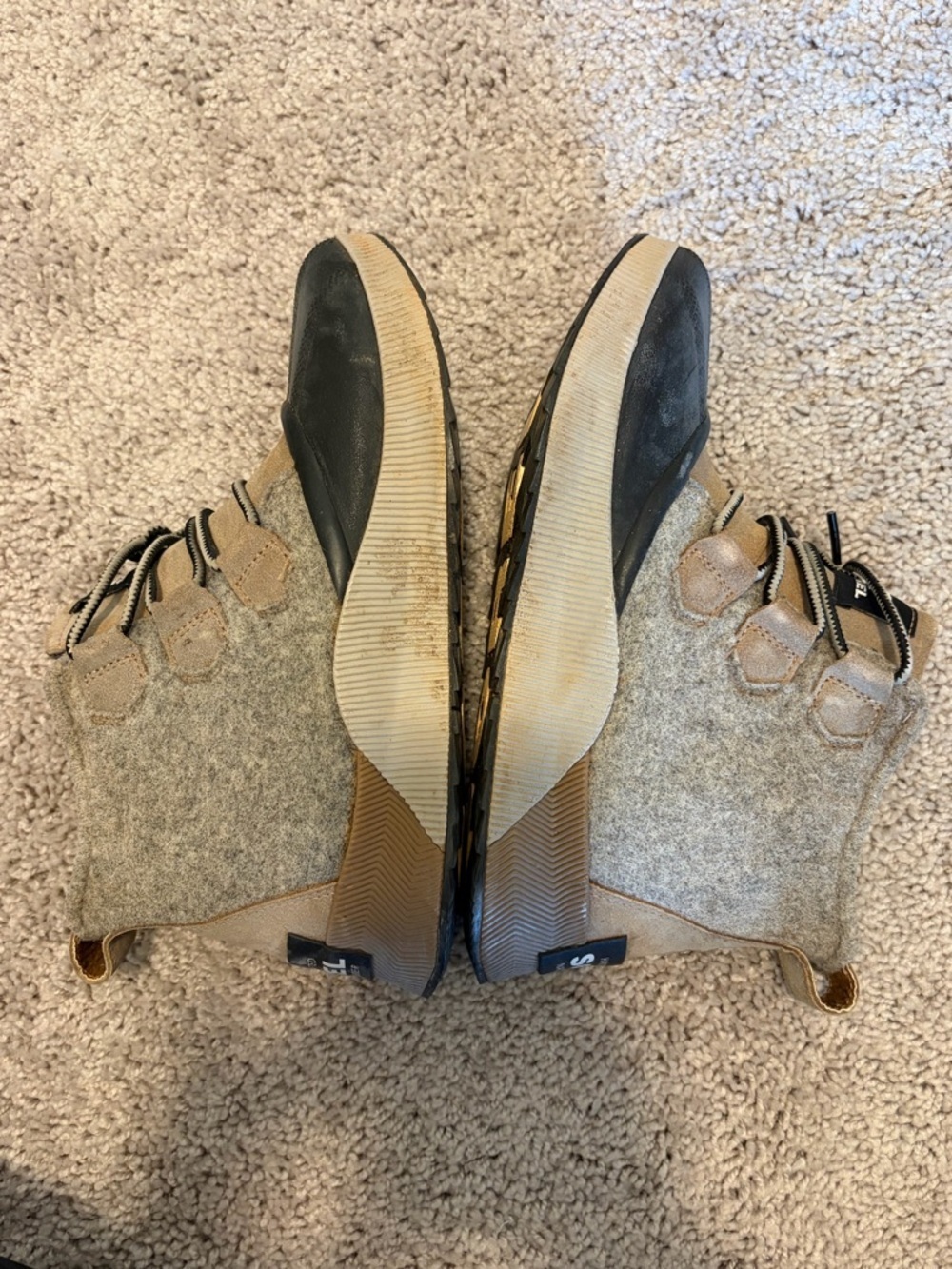 Sorel Women's Out N About Classic Waterproof Lace-up Boots - Picture 4 of 8